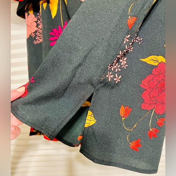 NWT Jack by BB Dakota Blouse XS Top Floral Women Short Sleeve Bohemian Green - Picture 9 of 14